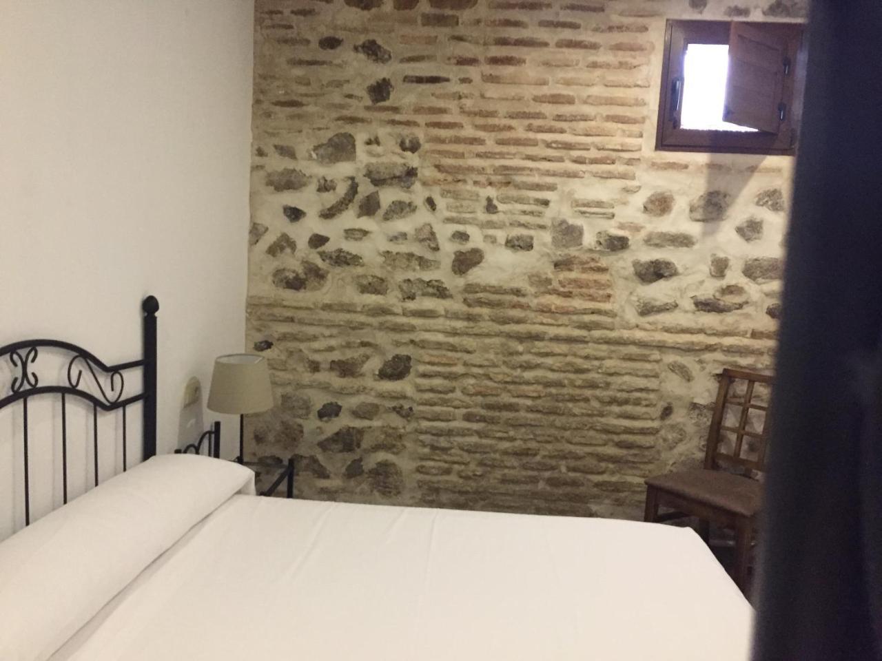 Apartamento Tolaitola Толедо Екстериор снимка