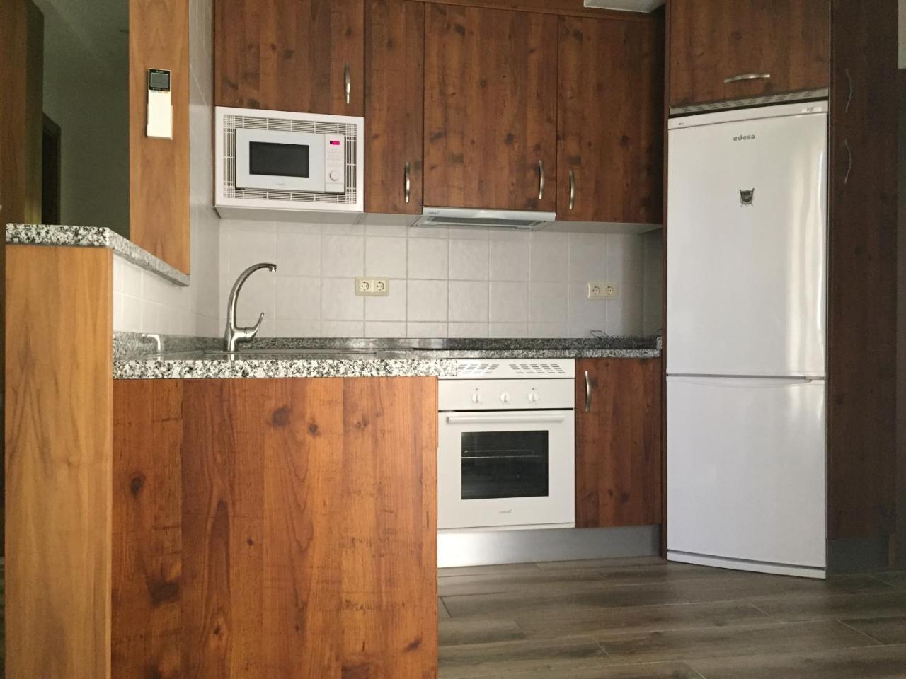 Apartamento Tolaitola Толедо Екстериор снимка